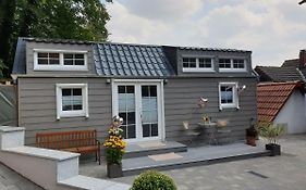 Tinyhaus Wolkenlos Familie Hamdorf